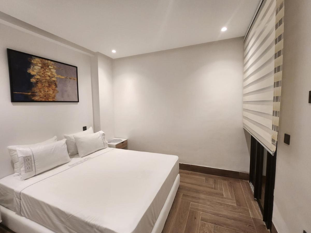 Modern Luxury Retreat: 2-Bedroom Apartment In The Heart Of Marrakech マラケシュ エクステリア 写真